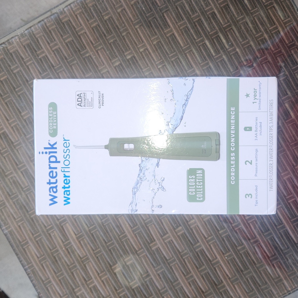 Waterpik cordless revive Water losses